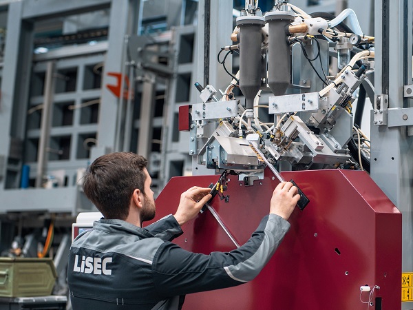 3D printed on the S2: two containers for a filling plant, a bending test rig, and a cover for machine elements.