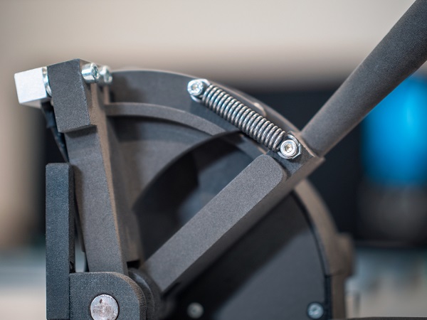 3D printed on the S2: two containers for a filling plant, a bending test rig, and a cover for machine elements.