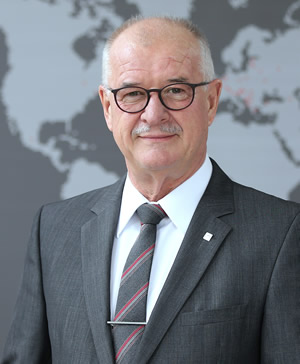 Dr. Eckhard Keill