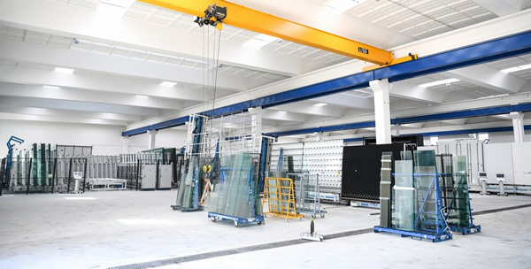 Forel Automated Glass Sheets Storage and the Vertical Cutting Line (Edil Vetro-Italy)