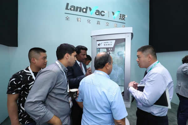 LandGlass at China Glass 2017