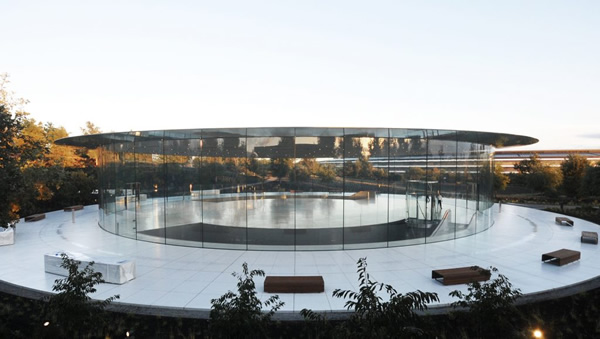 The 1,000-seat theatre, which is part of the new Apple Park Campus, embodies late founder Steve Jobs’ legacy. (Photo: © Eckersley O’Callaghan)