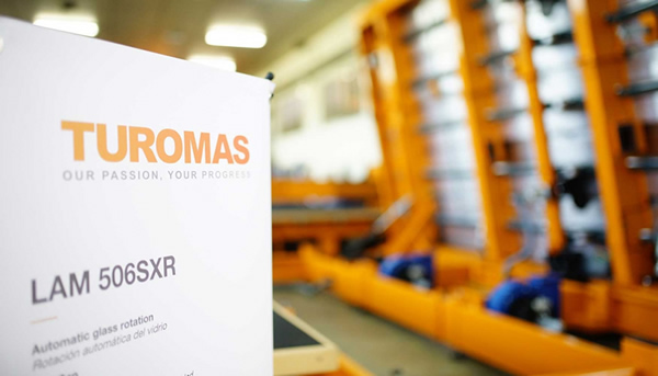 Turomas, the quality and experience of 30 years with laminated glass