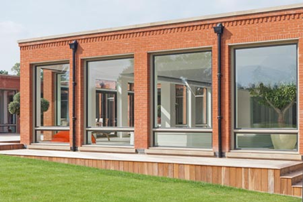 Thermally Efficient Metal Windows In A Contemporary Extension
