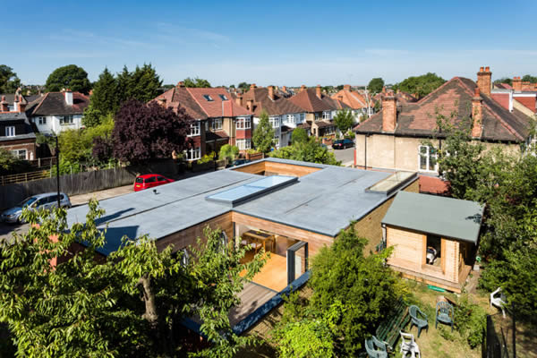 Glazing Vision Case Study: Courtyard House, South East London