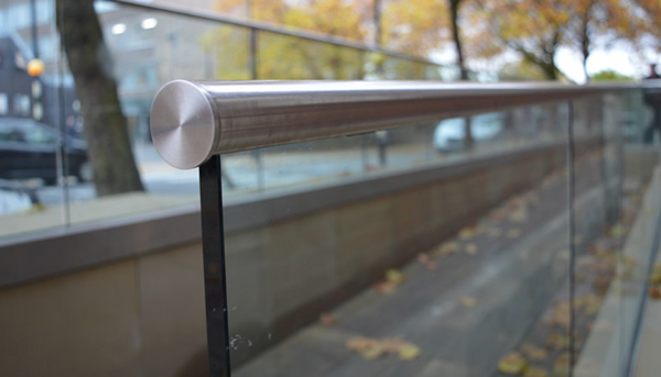 Top of the class with University Structural Glass Balustrade Installation