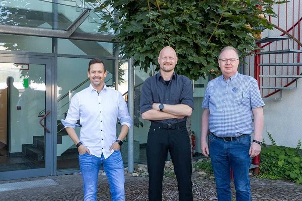 The new management team at HEGLA’s Lauenförde site (from left to right): Head of Spare Parts Management Christian Potthast, Branch Head/Head of After-Sales & Services Thomas Schwabe and Division Manager of Maintenance and Service Christoph Benkel.