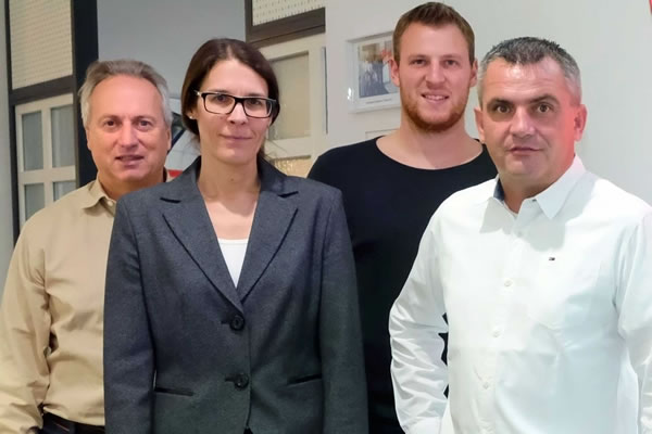 Software partnership for 12 years. From the right: Martin Gugelfuss, Managing Director; Max Gugelfuss, Sales Manager; Nicole Dießel, A+W Cantor Sales; Josef Aigner, IT manager at Gugelfuss