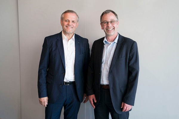 Picture credits: Schüco International KG (From left) Andreas Engelhardt, Managing Partner of Schüco, and Walther Sälzer look forward to working together.