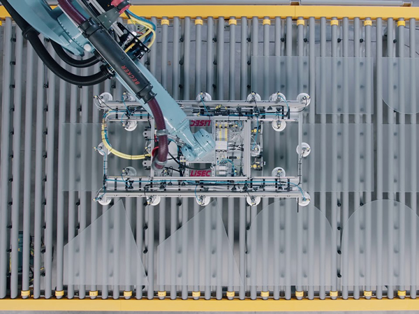 LiSEC RHH - Furnace bed loading and unloading with robots