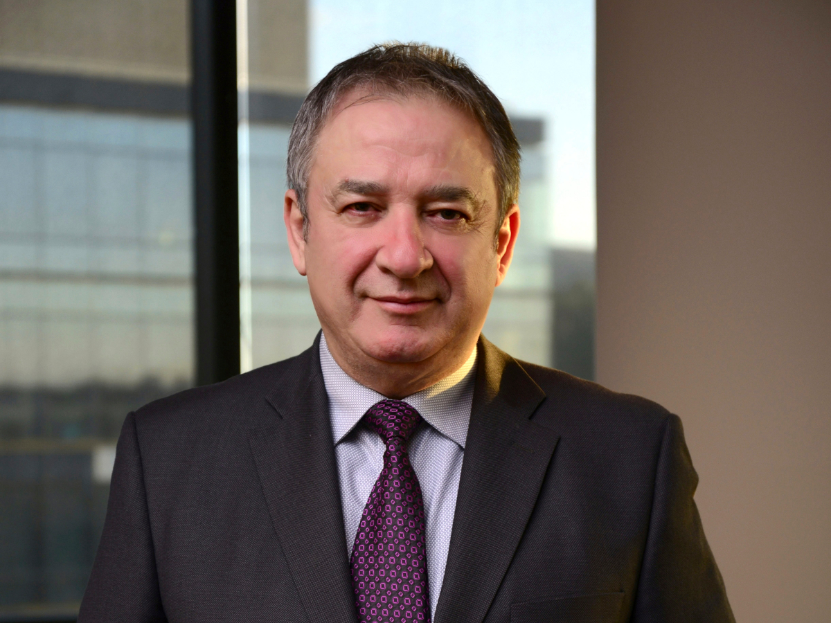 Şişecam Chairman Elected "The Glass Person of the Year 2023