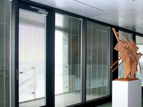 Unicel’s ViuLite® Blinds-between-glass Product Oers Control Devices Treated with Sanitized® Antimicrobial Technology