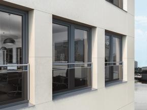 The new combined safety barrier with bar and glass for Schüco PVC-U windows rounds out the product portfolio with an attractive third safety option.