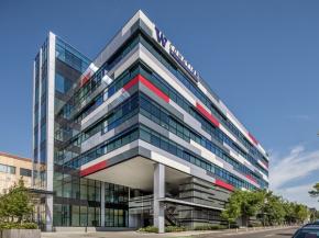 Vitro Architectural Glass products add color, energy efficiency to office addition