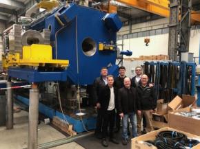 ‘Derbyshire Investment’ – the aluminium press as it will look once assembled in Heage. Pictured: Left to right (back) – Roger Hartshorn, Ross Hartshorn, Sergio Sa, Left to right (front) – Adam Purdy, Steve Purdy, Dave Crowder