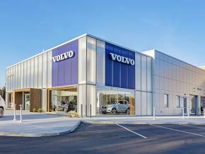 Acid-Etched Glass at Volvo’s Flagship Building Design | Walker Glass