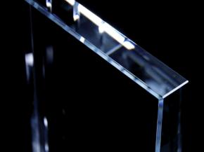 Starphire Ultra-Clear Glass | Vitro Architectural Glass