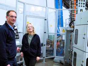 From the left, Daniel Bruckelt, Production Manager Insulating Glass and Margit Seidl, Deputy Production Manager Insulating Glass of AGC Interpane in Plattling | Photo: Glaston