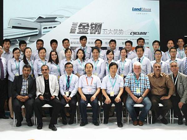 LandGlass attended China Glass 2016