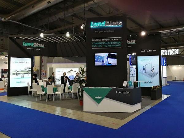 Landglass stand at Vitrum