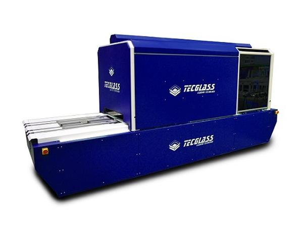 Tecglass transforms digital printing on glass with its Single Pass model
