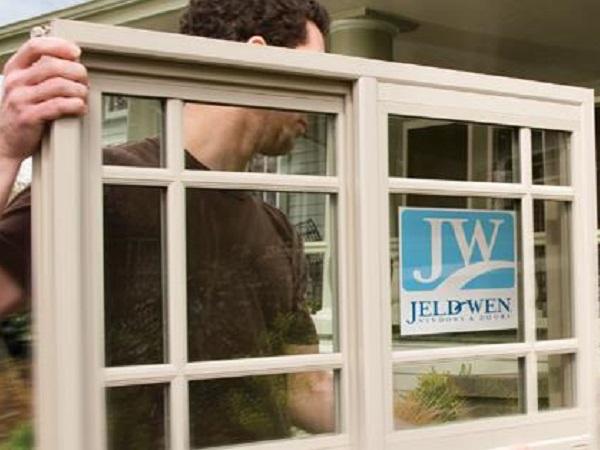 JELD-WEN makes CEO change while announcing acquisitions