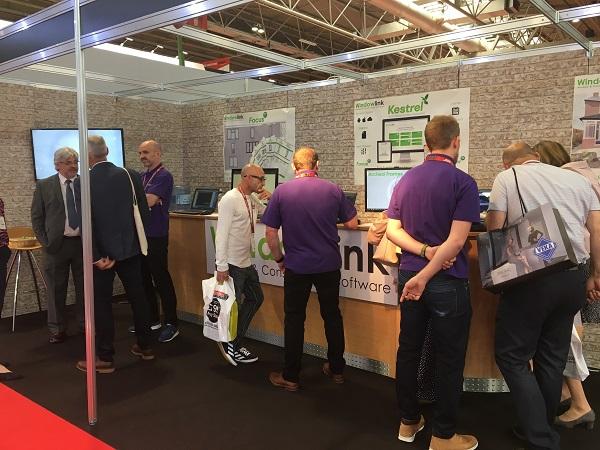 Installers Flock to See Windowlink’s Kestrel at FiT Show