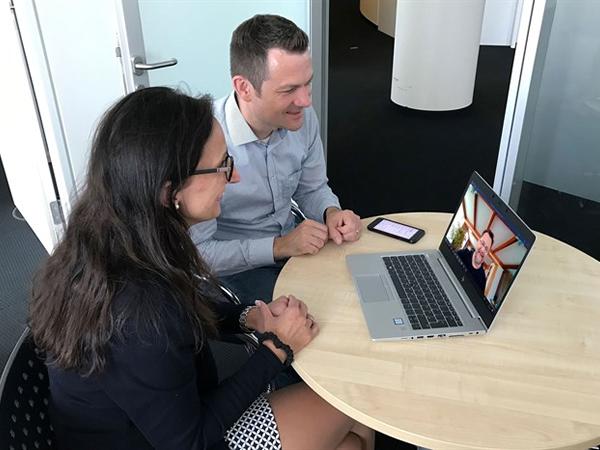 Elke Harreiss, Director of FENSTERBAU FRONTALE, and Stefan Dittrich, Director of HOLZ-HANDWERK at NürnbergMesse, take part in a digital interview with Andreas Fischer