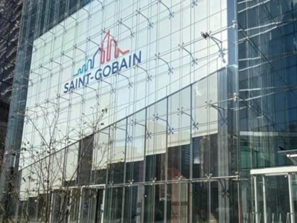 Partnership between Saint-Gobain and Megasol