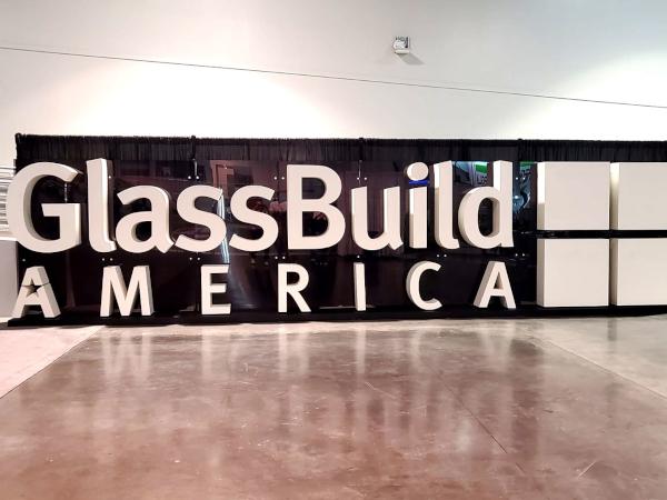 Schiatti Angelo at GlassBuild: the report