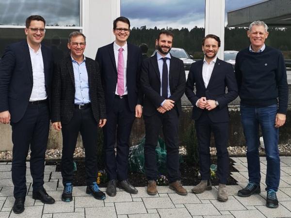 MEP Christian Doleschal visits flat glass installation in Germany