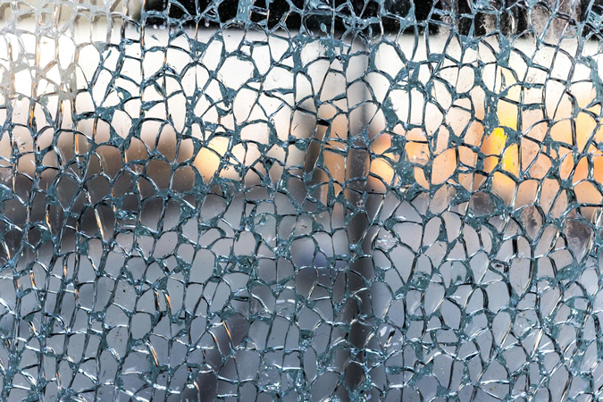 When building glass breaks dangerously it is a design problem