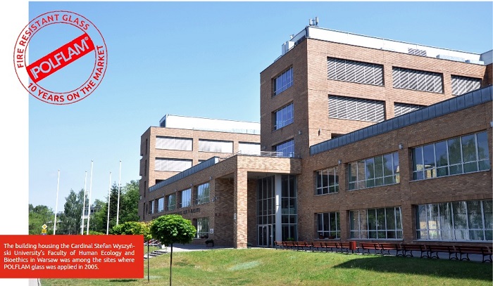 The building housing the Cardinal Stefan Wyszyński University’s Faculty of Human Ecology and Bioethics in Warsaw was among the sites where POLFLAM glass was applied in 2005.