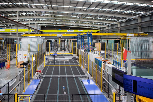 © LiSEC: LiSEC glass cutting line with LiSEC software