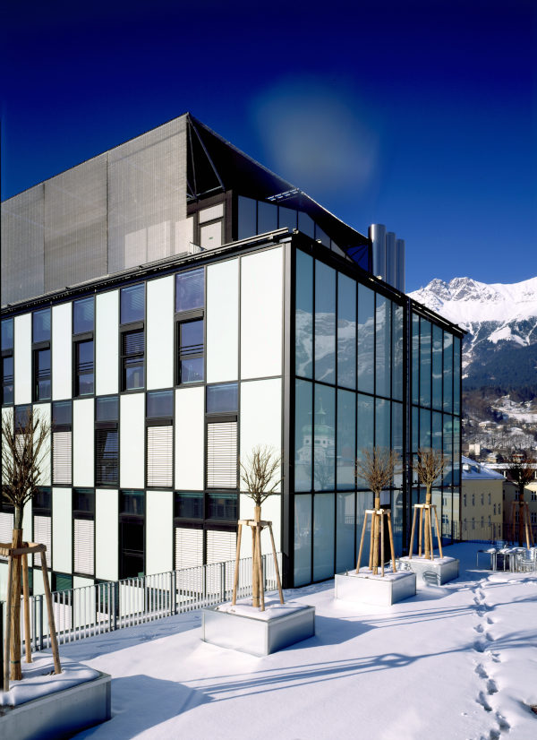 OKALUX KAPILUX T Brings Light and Connection to Innsbruck’s Rathaus Galerie