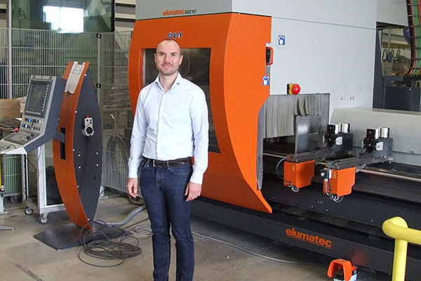 Led by owner and CEO Edward Kernen, AAV Contractors also meets specialised customer requirements using its expertise and state-of-the-art machinery. The elumatec SBZ 151 5-axis profile machining centre ensures efficient aluminium machining processes.