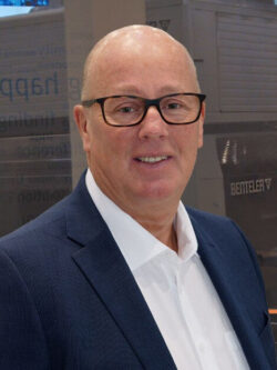 Olaf Patsch-Berkemann, Head of Sales Architectural Glass, BENTELER Maschinenbau