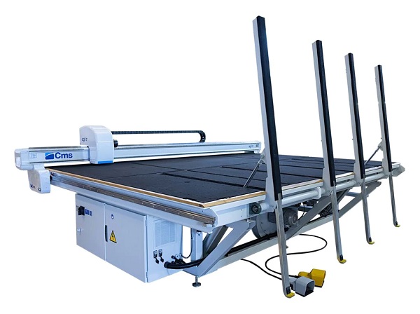 CMS agil tr: the versatile, compact cutting table