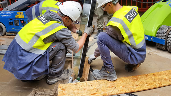 Devonshire Square Portico Installation