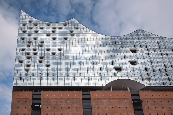 Opened in 2017 the Elbe Philharmonic Hall has become an architectural icon – boasting a host of unique façade solutions. Photo/Copyright: Cordelia Ewerth