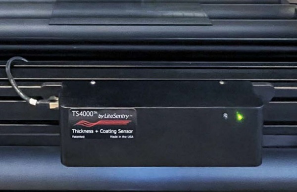 Fig. 13: Online coating and thickness sensor.