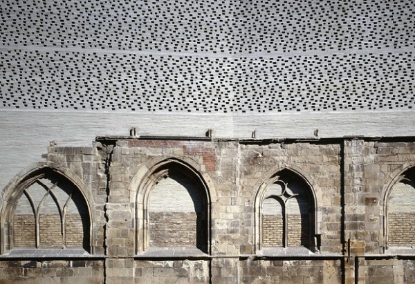 Figure 17b. The restoration of Kolumba Church, originally built in the 14th century AD, by Peter Zumthor in Cologne (Germany) follows a more abstract interpretation of the forms and materials (https://www.stylepark.com/en/petersen-tegl/k51).