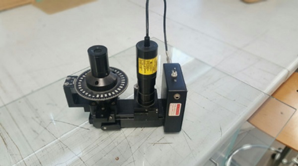 Figure 1. Instruments used to measure SC: a) Laser Gasp