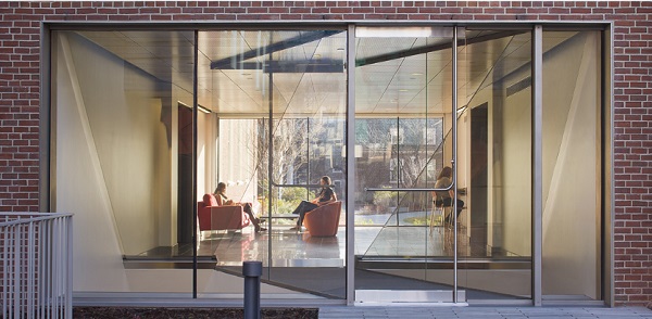 Fig. 1 P-131317, 2011 | Glass and existing architecture | Total dimensions variableBrown University Cognitive Science Building | Providence RI, USAPhoto Credit: Warren Jagger | Exterior daytime view