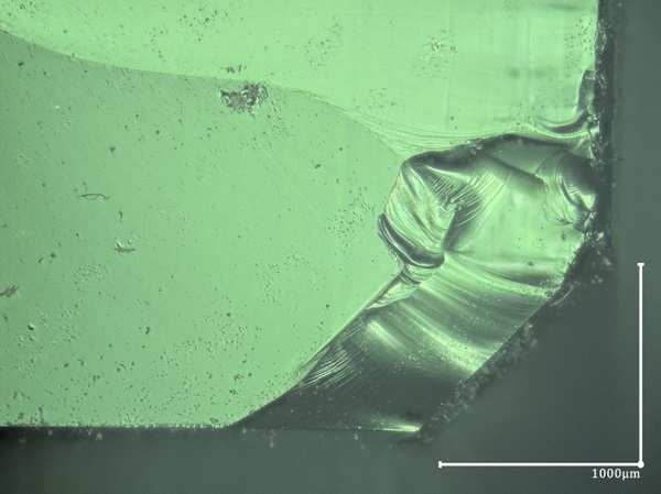 Fig. 21: Fracture surface with reflected lighting, 100X, 2D image produced from 3D picture, legends in Figure 24.
