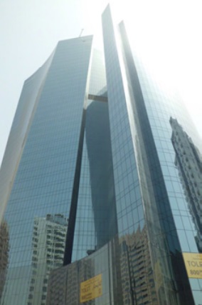 Fig. 02: Shining Towers, Abu Dhabi (Architects: H&H) 