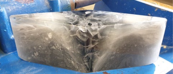 Fig. 3: Transparent Flow, 2019, Kiln Cast Glass.