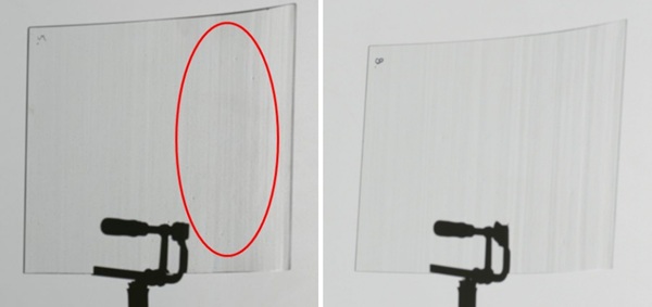 Fig.5: Shadow of a bent soda-lime glass. With hotspots on the left; without hotspots on the right.