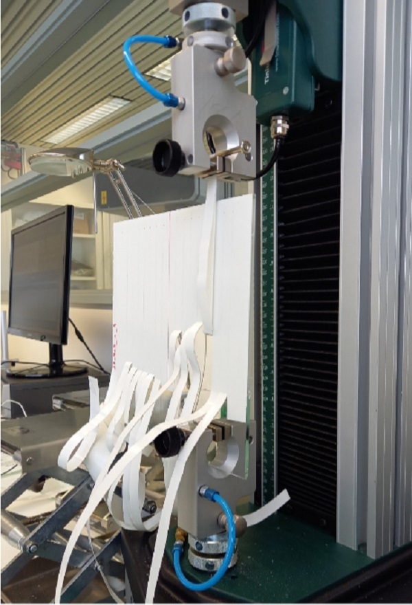 Figure 8: Picture of a 180° peel test.