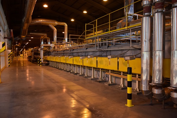 Guardian Glass invests in upgrade and modernisation of glass production lines in the UK and Hungary. Guardian Glass float production line, Oroshaza, Hungary. | Photo Guardian Glass, LLC